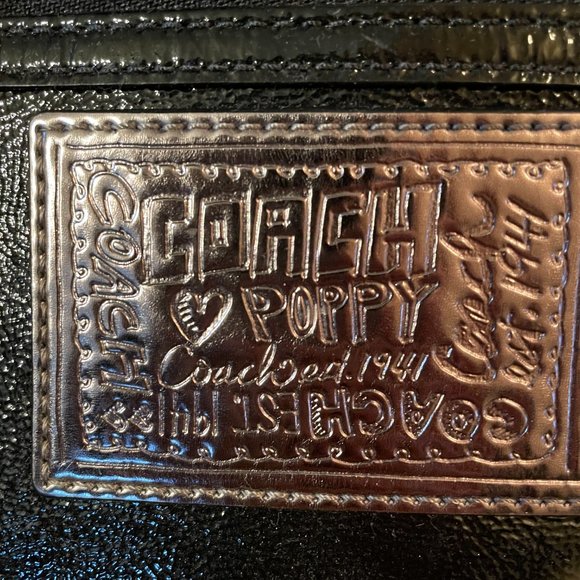 Coach poppy wallet black patent wristlet - Picture 3 of 7